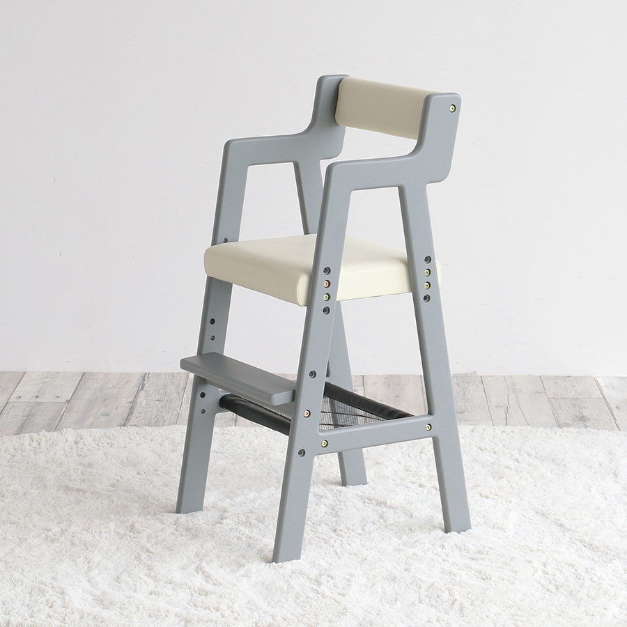 ストームグレー