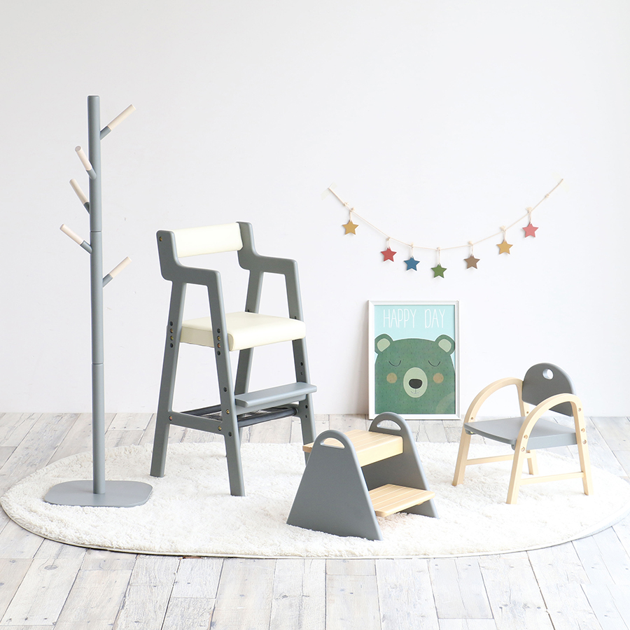 ストームグレー