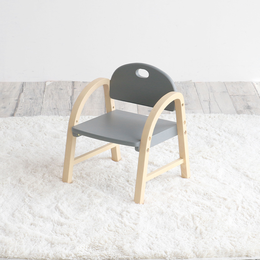 ストームグレー