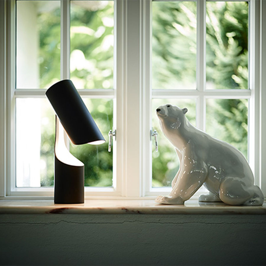 LE KLINT　テーブルランプ　ムタチオ KT353B（送料込み・玄関渡し品）