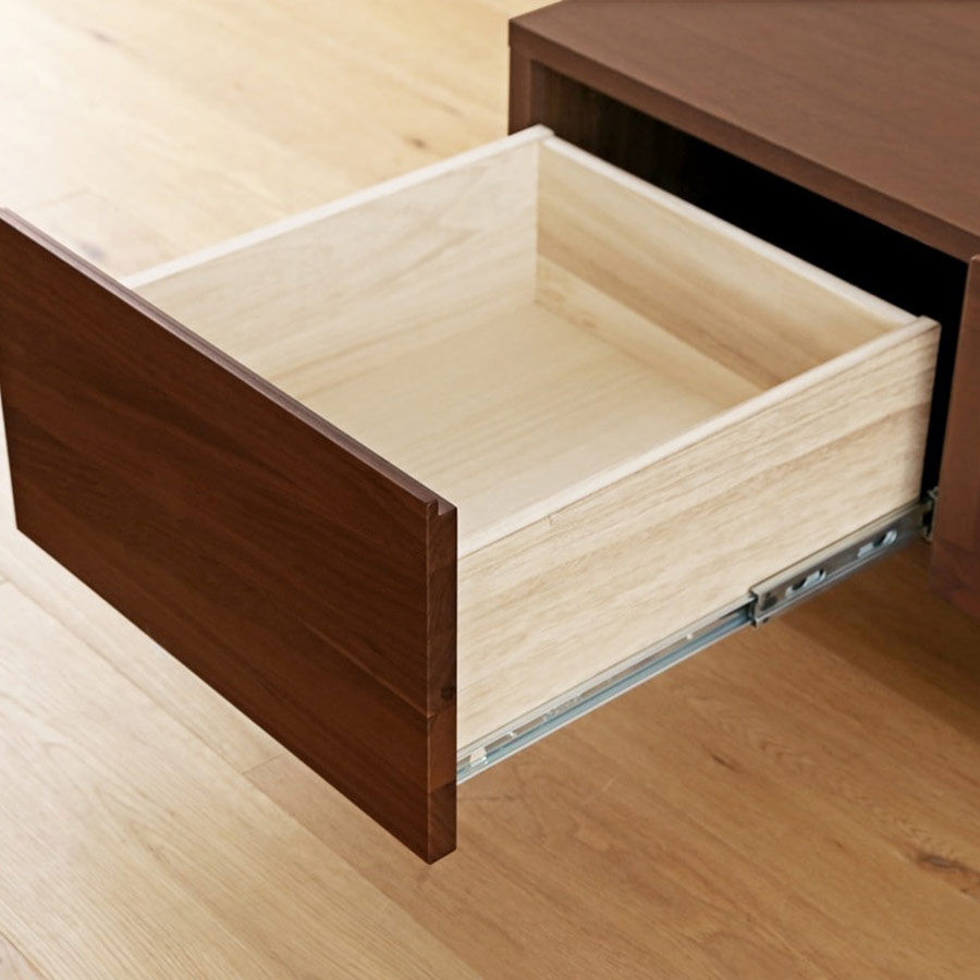 引き出し（２か所）にはフルオープンスライドレールを採用