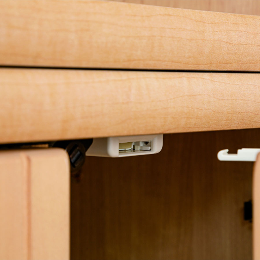 耐震ラッチ付き