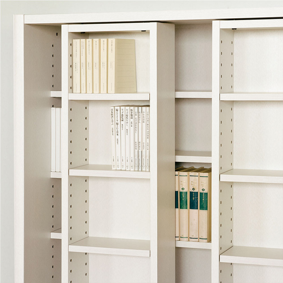 スライドボックス付きで、収納たっぷり