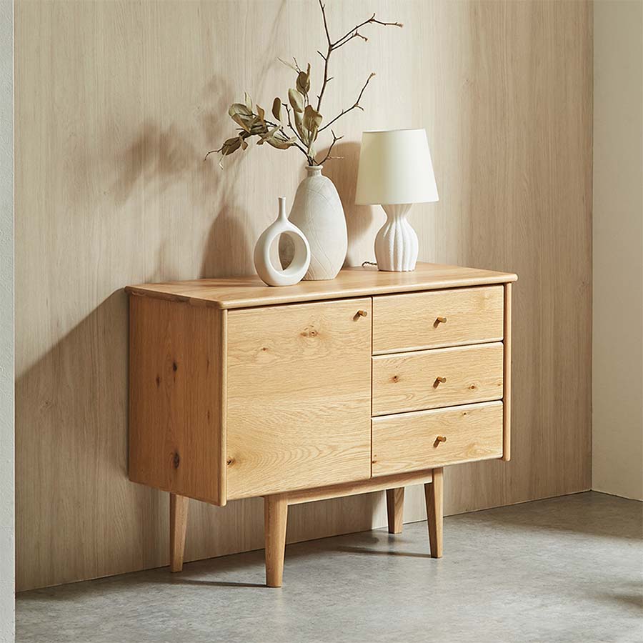 細部まで木のぬくもりが感じられるようディテール