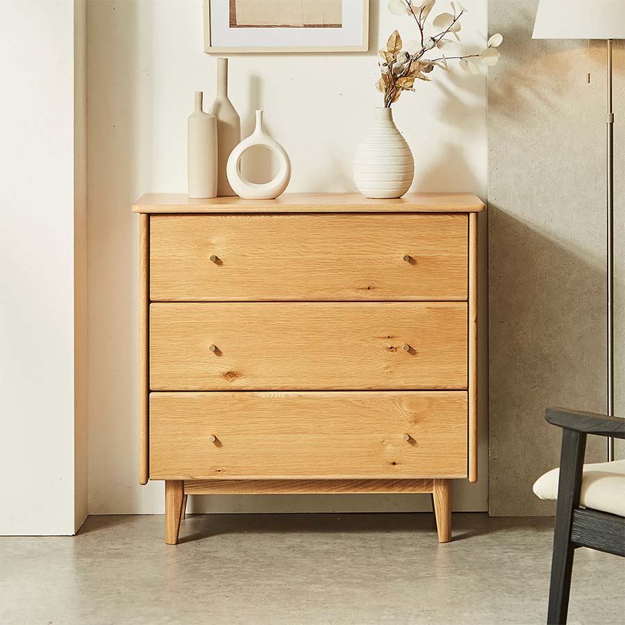 真鍮×オークの組み合わせが高級感を演出