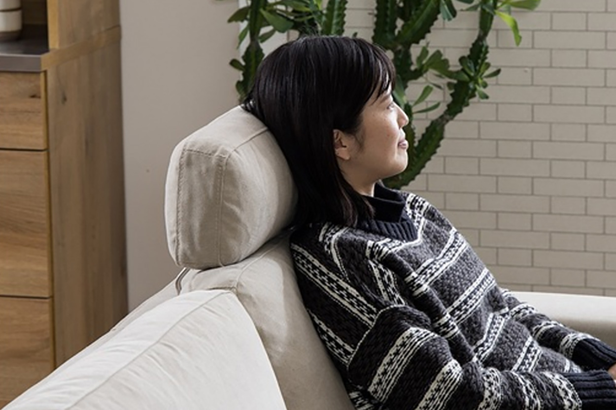 lehuys　ヘッドレスト WISE Forklift Seat Vinyl Crown, Cat, Hyster & more