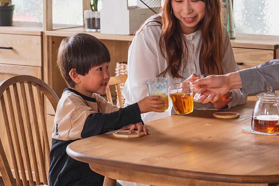 nora.（ノラ） ロジー ダイニングテーブル