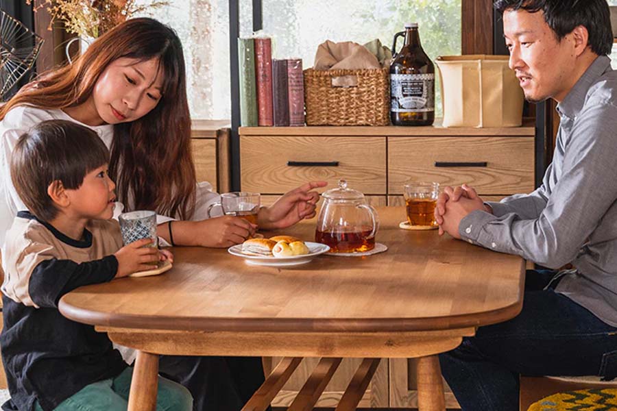 nora.（ノラ） ロジー ダイニングテーブル