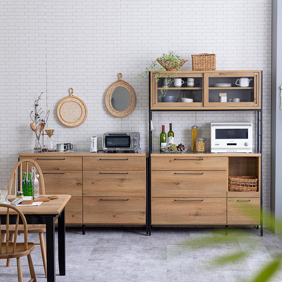 左：本商品 右：オープンダイニングボード 幅124cm