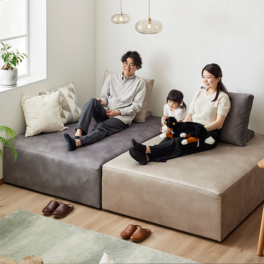 ゆったり座れて家族みんなで使える広さ
