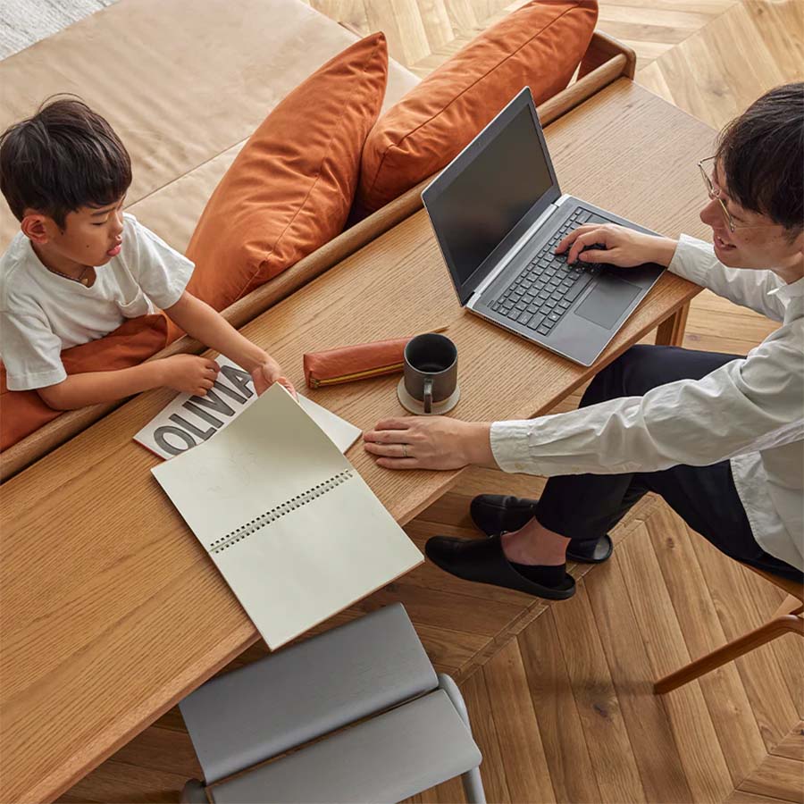 ワークデスクとしても