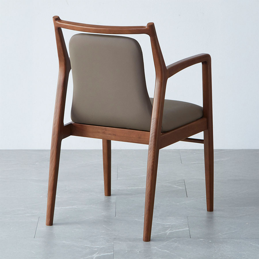 フレームが美しいデザイン