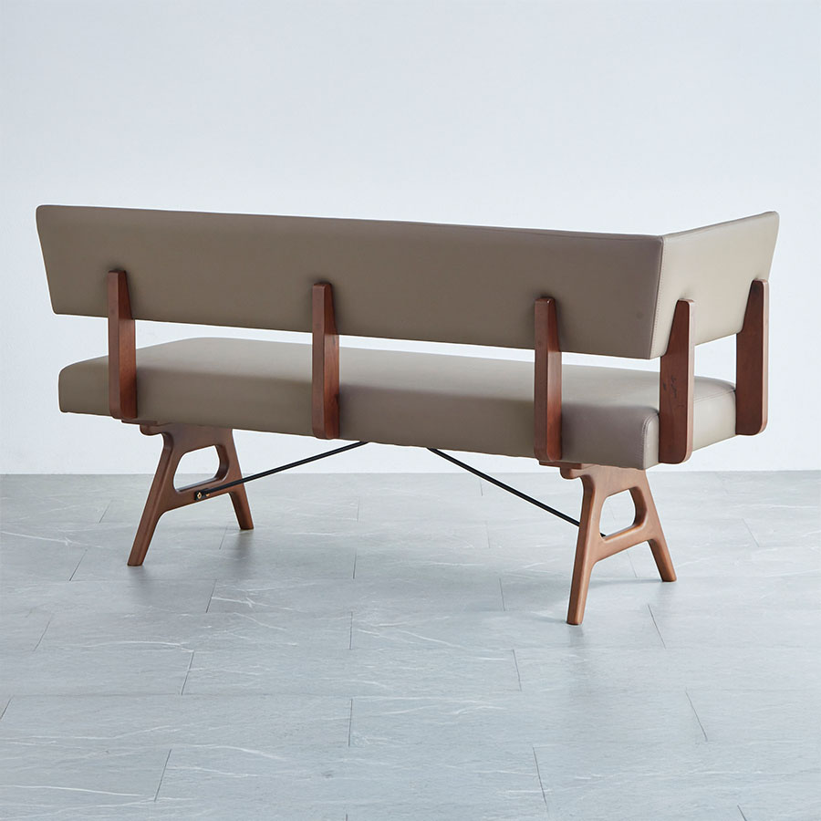 フレームが美しいデザイン