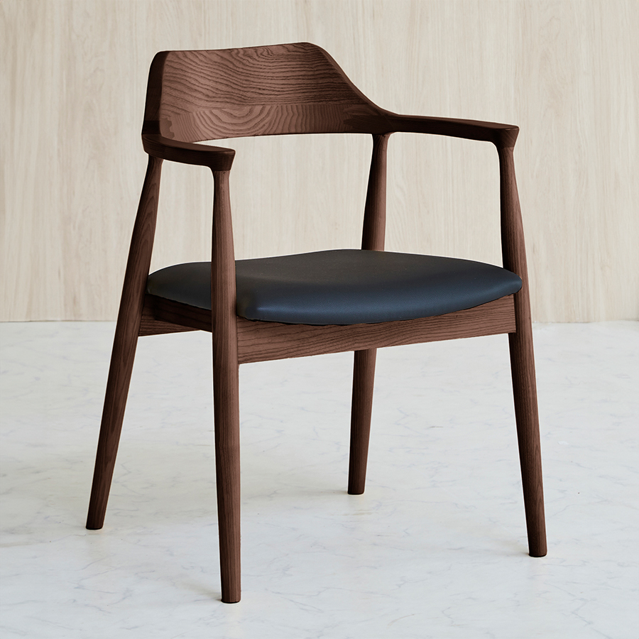 【美品】アイロスジャパン LeapⅡチェア ウォールナット色 無垢材 アイロスジャパン ダイニングチェア Leap Ⅱ chair