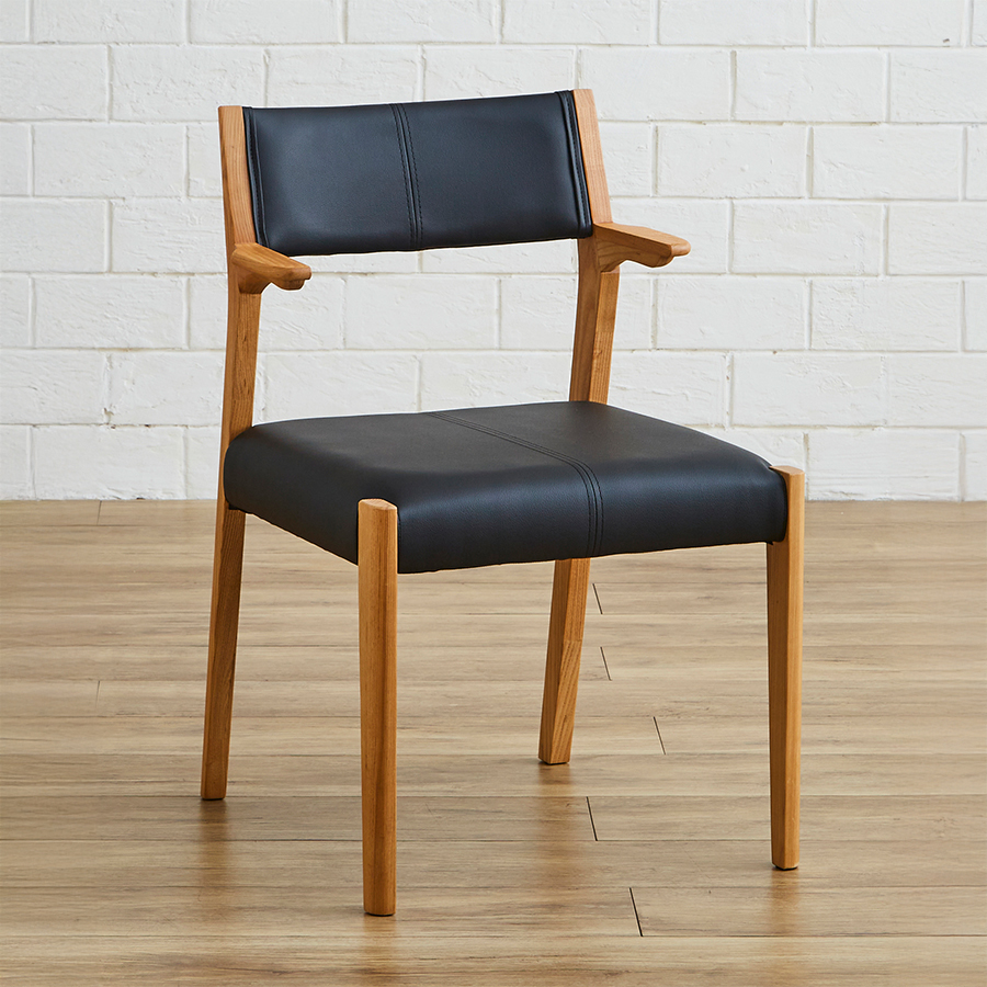 アイロスジャパン ダイニングチェア Leap B chair